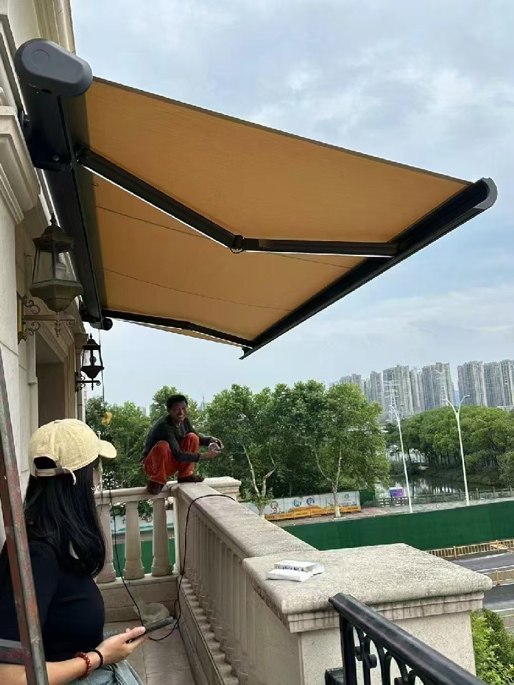 电动外遮阳